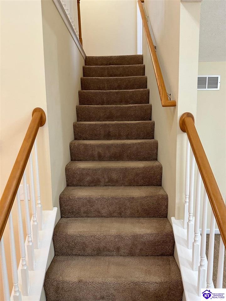 Listing Picture 132 Longsdale Court Radcliff, KY 40160 MLS HK25000377