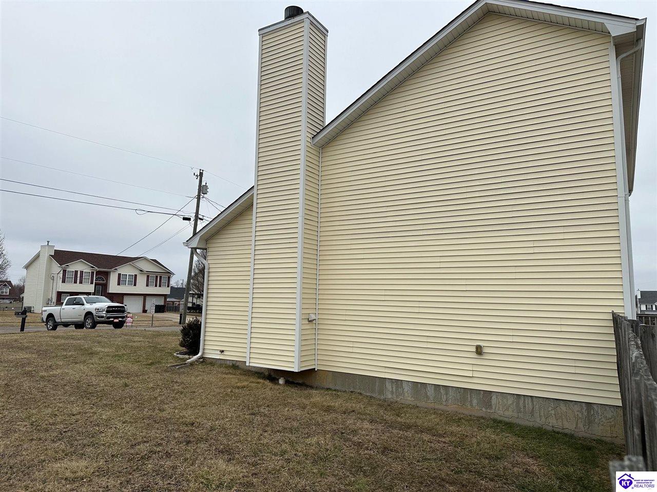 Listing Picture 132 Longsdale Court Radcliff, KY 40160 MLS HK25000377