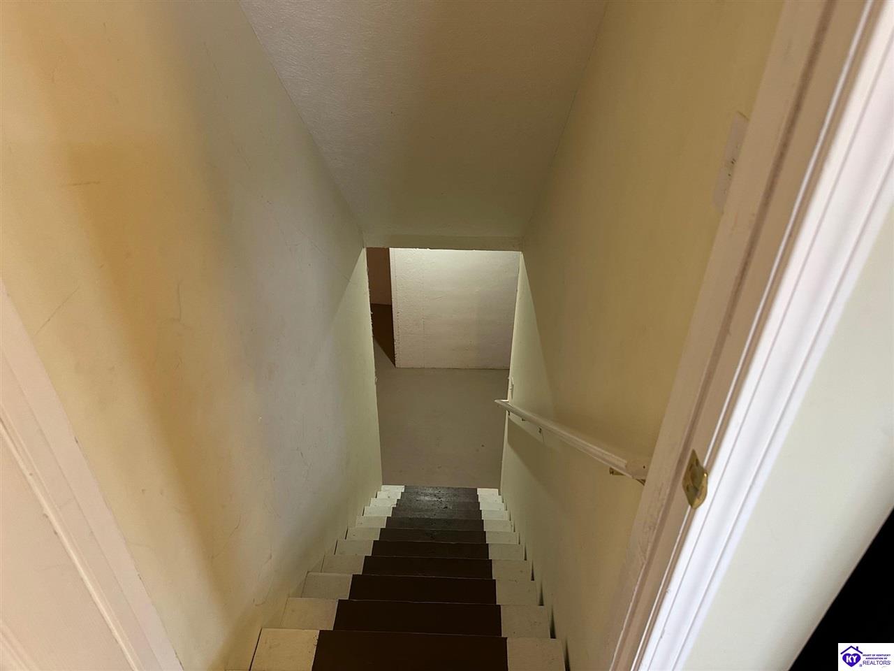 Listing Picture 132 Longsdale Court Radcliff, KY 40160 MLS HK25000377