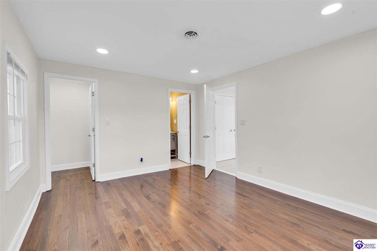 241 Oak Ridge Drive Radcliff, KY 40160 #4