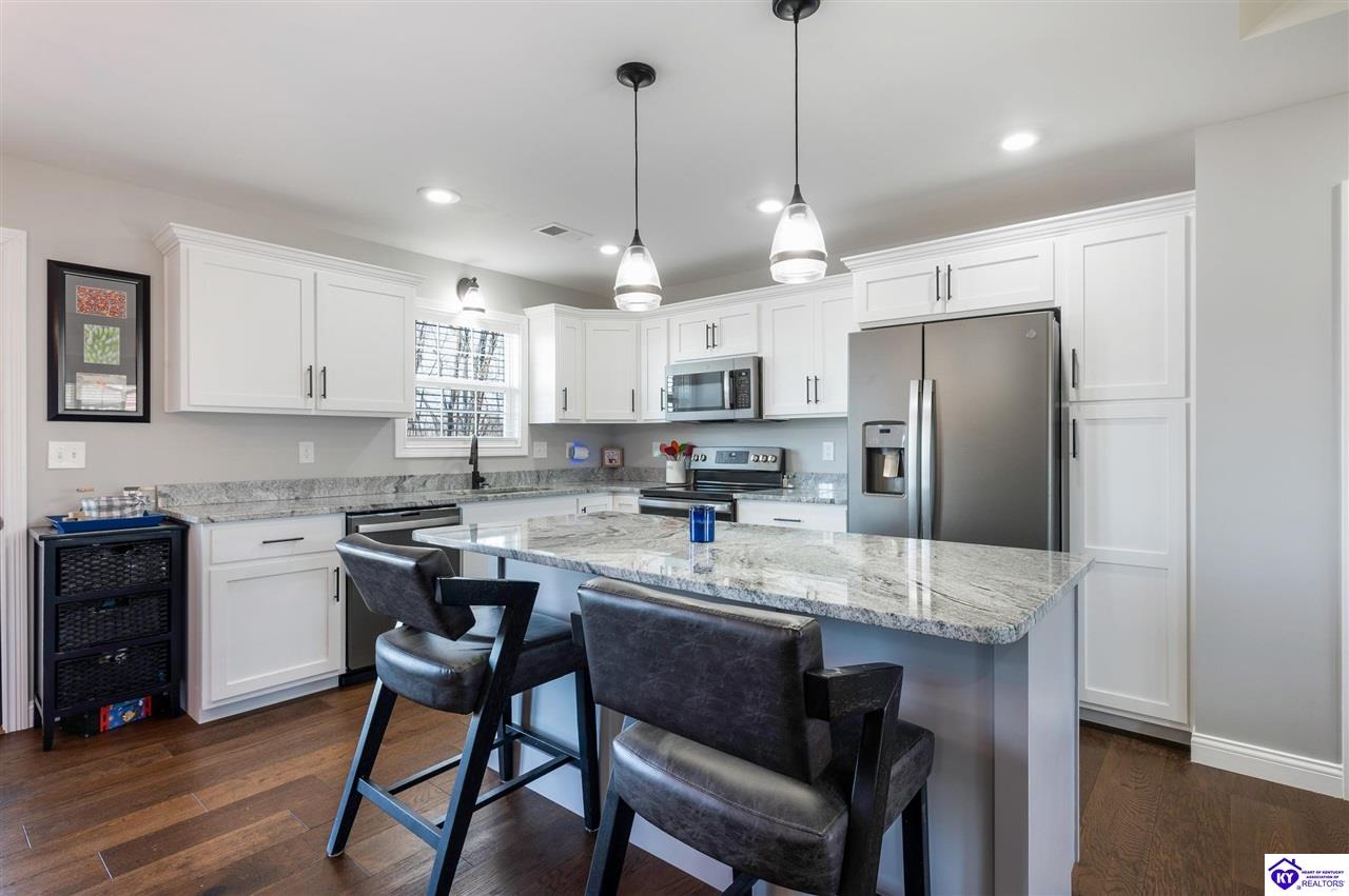 Listing Picture 315 Oak Hill Court Bardstown, KY 40004 MLS HK25000388