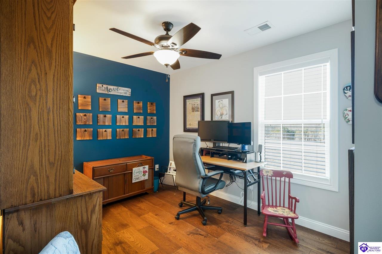 Listing Picture 315 Oak Hill Court Bardstown, KY 40004 MLS HK25000388