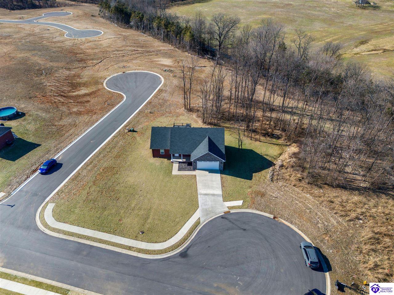 Listing Picture 315 Oak Hill Court Bardstown, KY 40004 MLS HK25000388