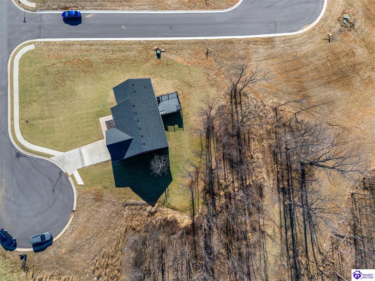 Listing Picture 315 Oak Hill Court Bardstown, KY 40004 MLS HK25000388