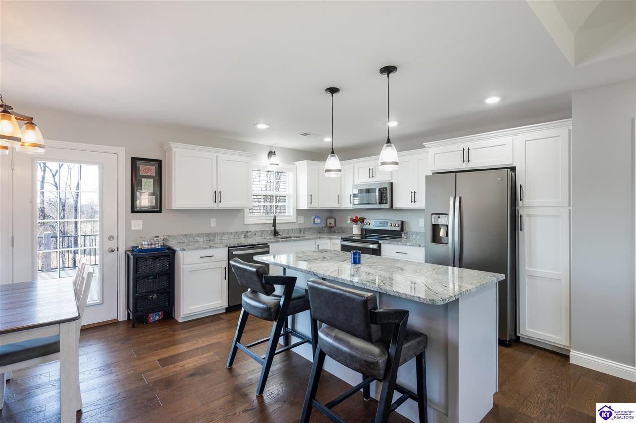 Listing Picture 315 Oak Hill Court Bardstown, KY 40004 MLS HK25000388