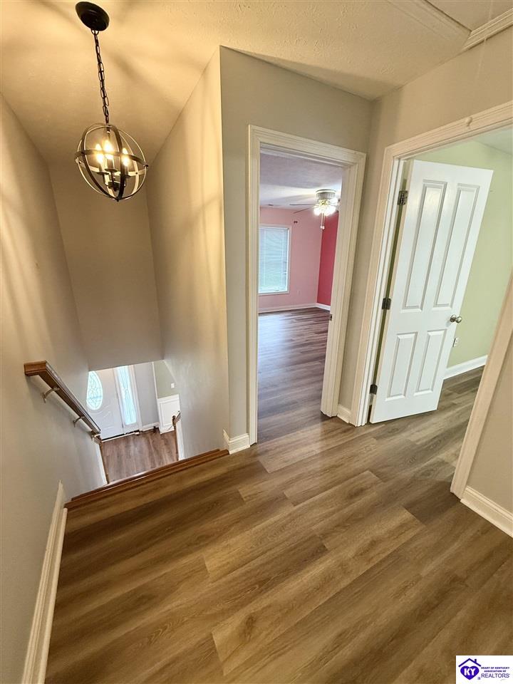 Listing Picture 2136 Crossfield Drive Elizabethtown, KY 42701 MLS HK25000438