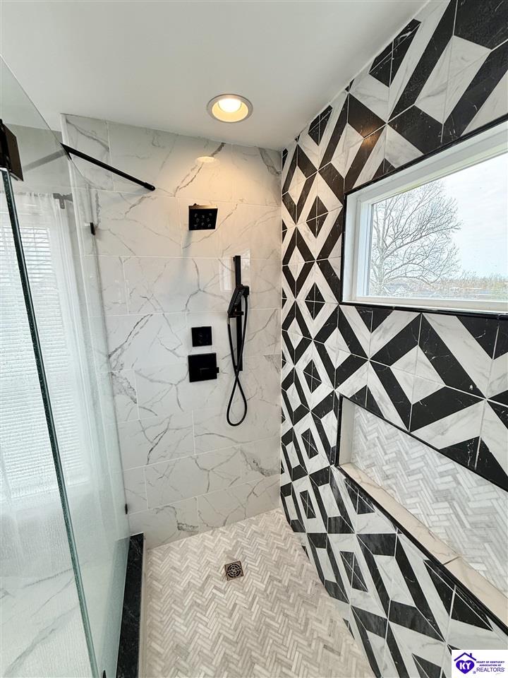 Listing Picture 2136 Crossfield Drive Elizabethtown, KY 42701 MLS HK25000438