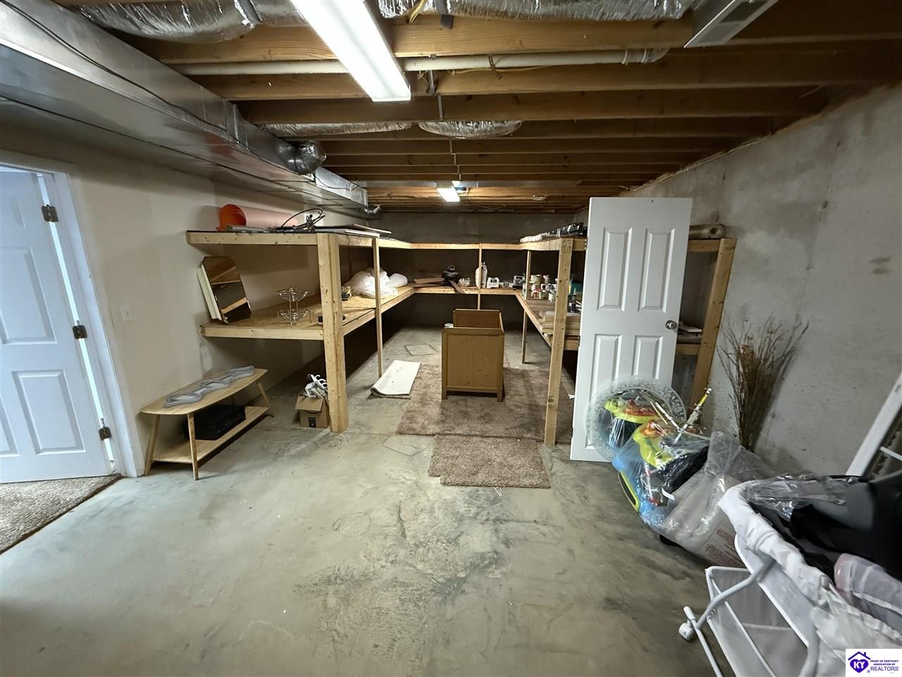 Listing Picture 2136 Crossfield Drive Elizabethtown, KY 42701 MLS HK25000438