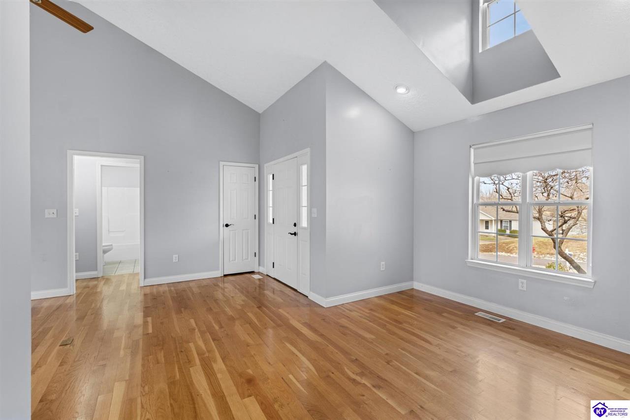 Listing Picture 305 Woebegona Way Hodgenville, KY 42748 MLS HK25000443