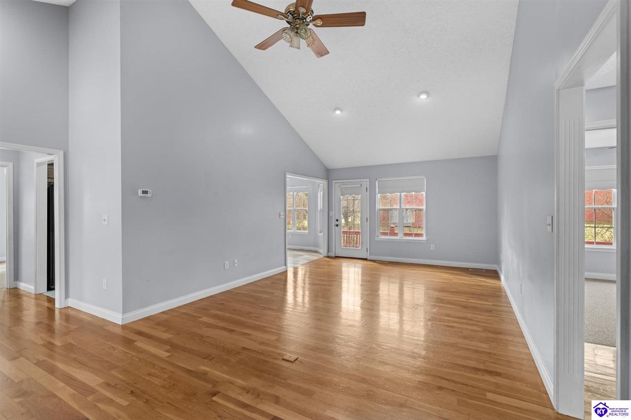 Listing Picture 305 Woebegona Way Hodgenville, KY 42748 MLS HK25000443