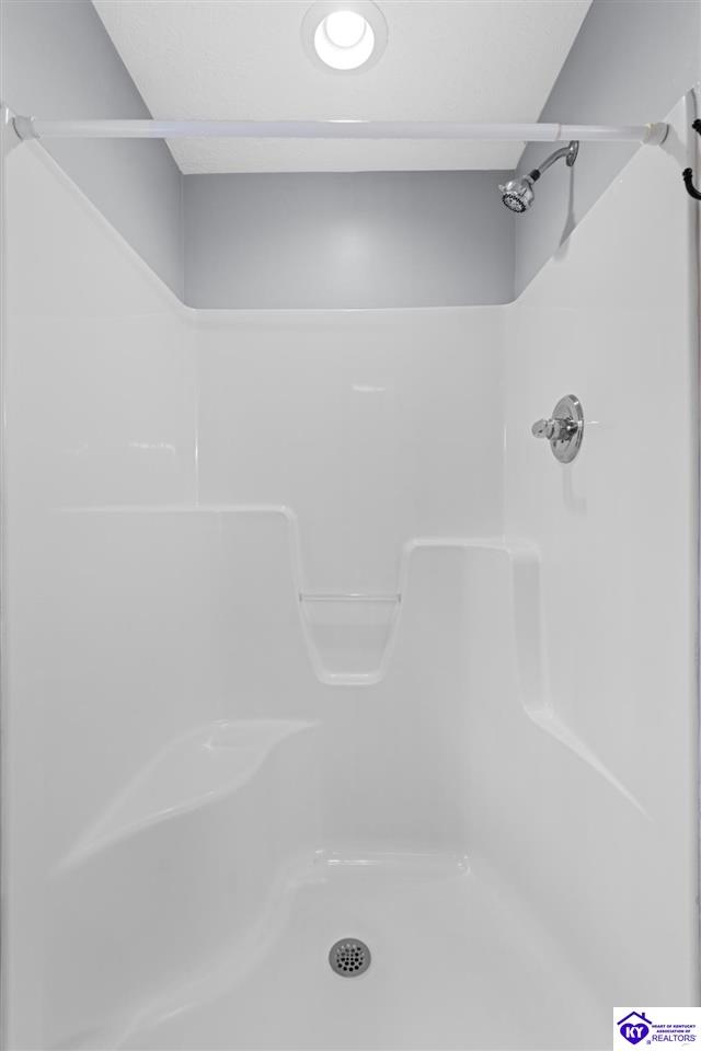 Listing Picture 305 Woebegona Way Hodgenville, KY 42748 MLS HK25000443