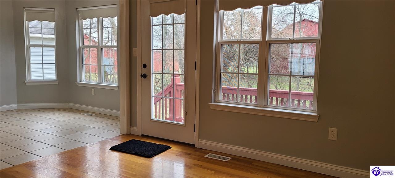 Listing Picture 305 Woebegona Way Hodgenville, KY 42748 MLS HK25000443