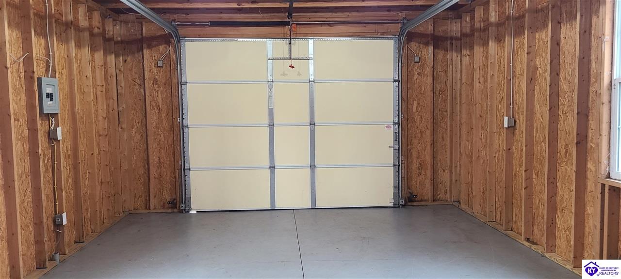 Listing Picture 305 Woebegona Way Hodgenville, KY 42748 MLS HK25000443