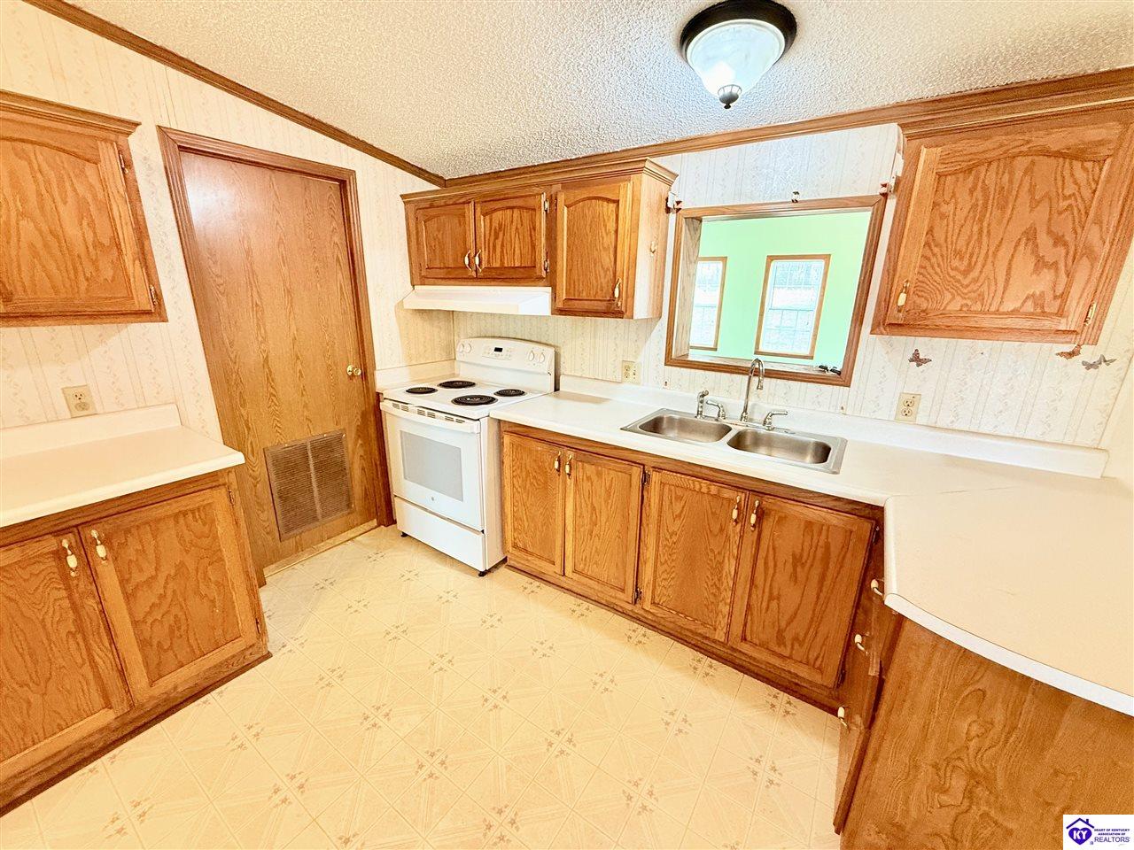 Listing Picture 95 Webster Way McDaniels, KY 40152 MLS HK25000454