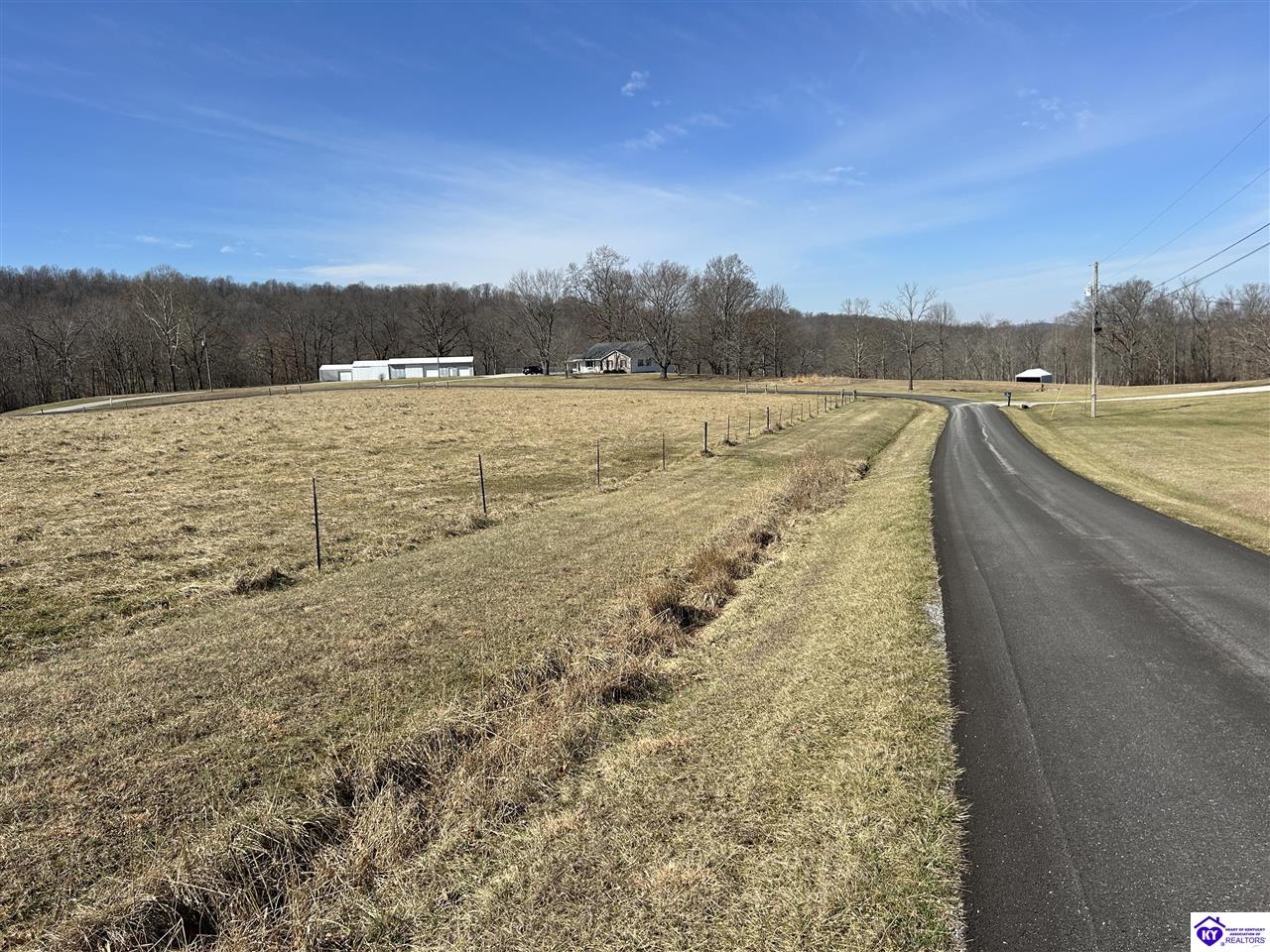 25 Swan Lake Estates Loop Hardinsburg, KY 40143 #2