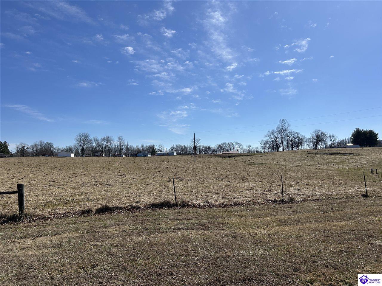 27 Swan Lake Estates LoopHardinsburg, KY 40143