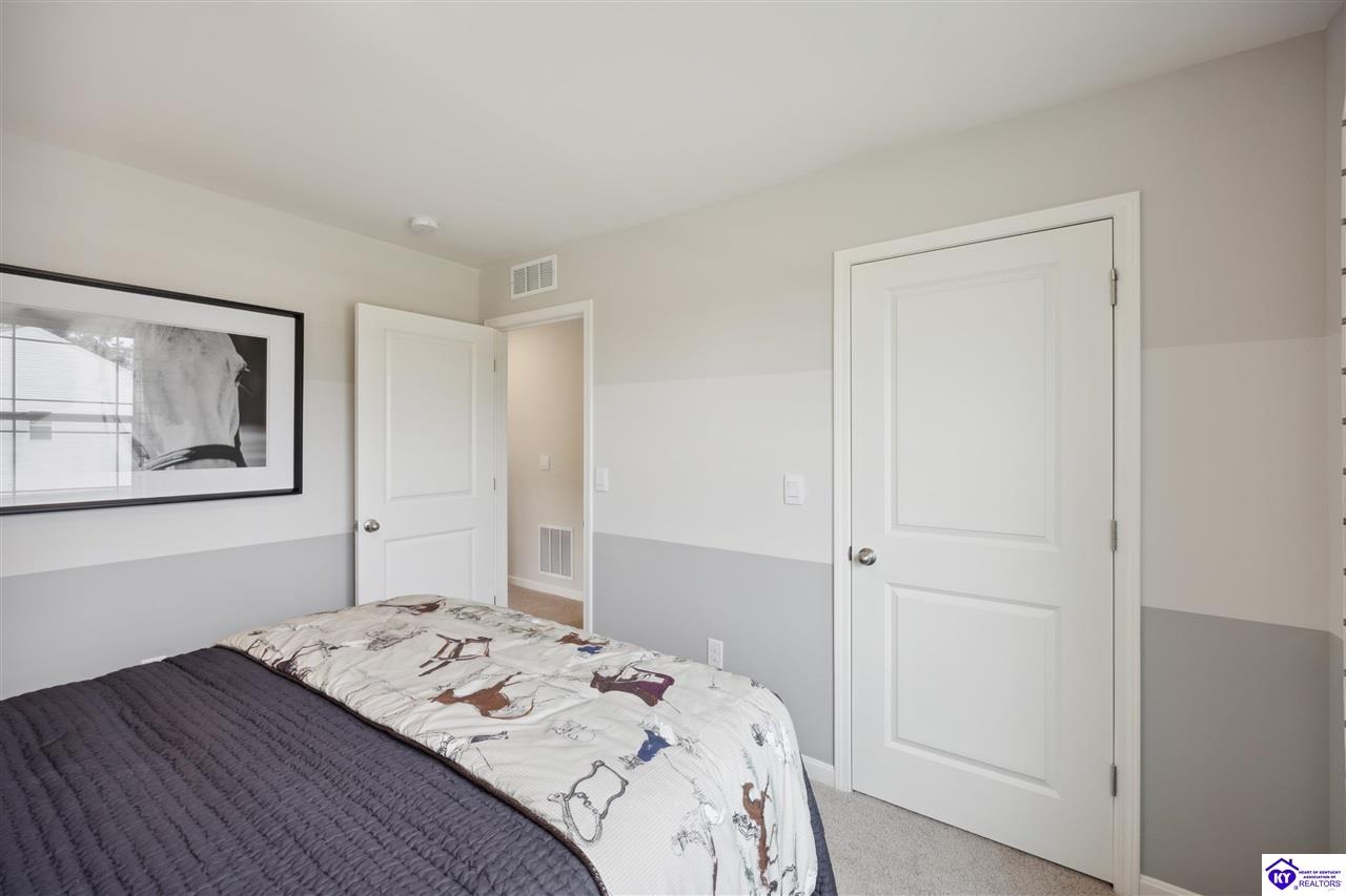 Listing Picture 300 Tristan Lane Elizabethtown, KY 42701 MLS HK25000489