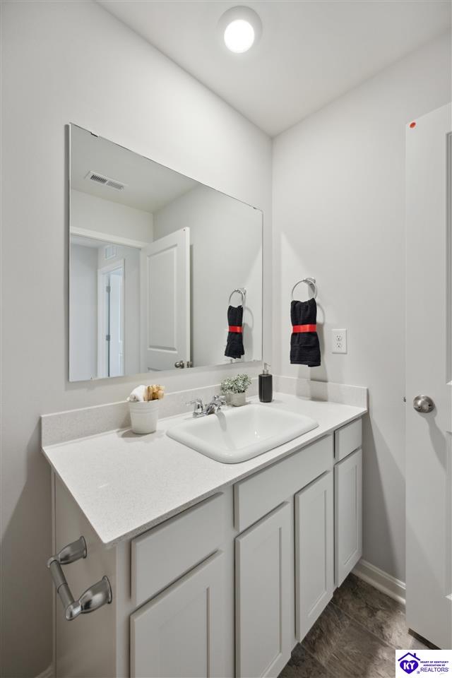 Listing Picture 300 Tristan Lane Elizabethtown, KY 42701 MLS HK25000489