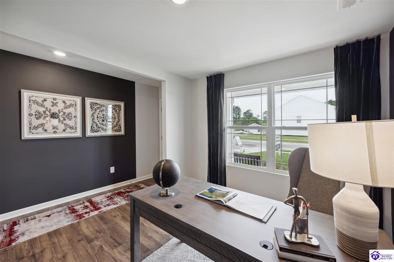 Listing Picture 300 Tristan Lane Elizabethtown, KY 42701 MLS HK25000489