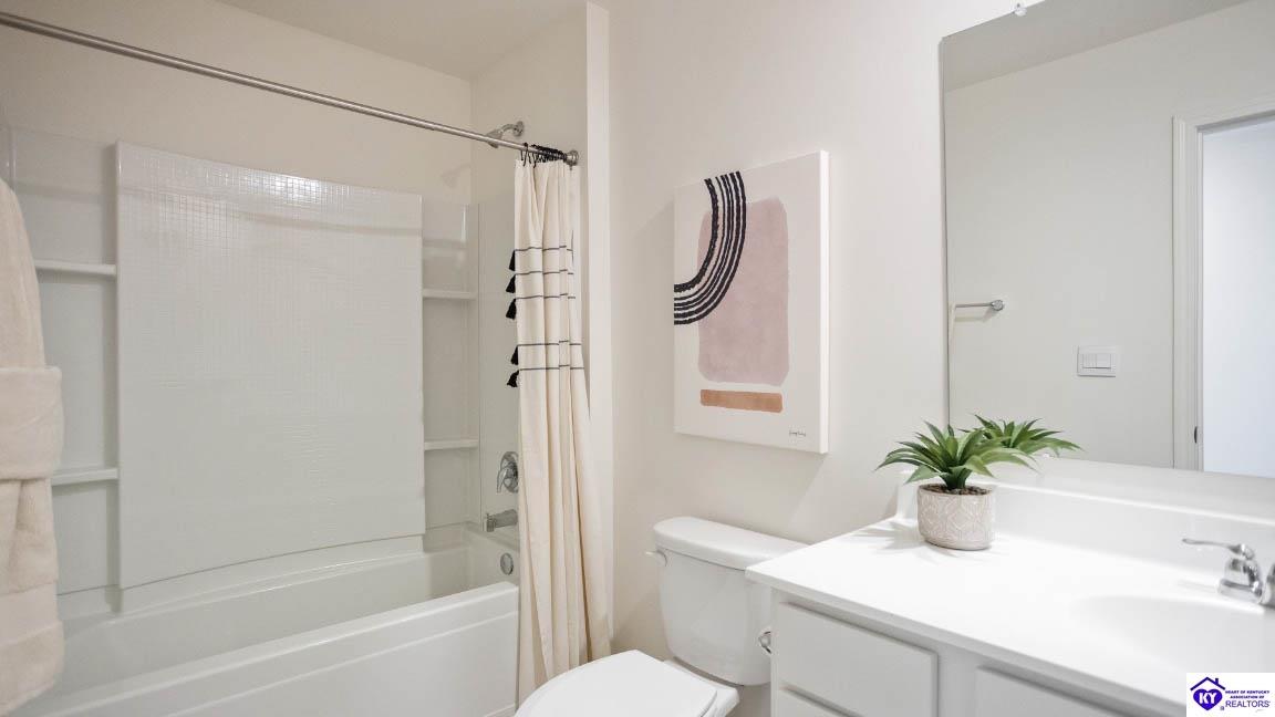 Listing Picture 205 Canyon Street Elizabethtown, KY 42701 MLS HK25000492