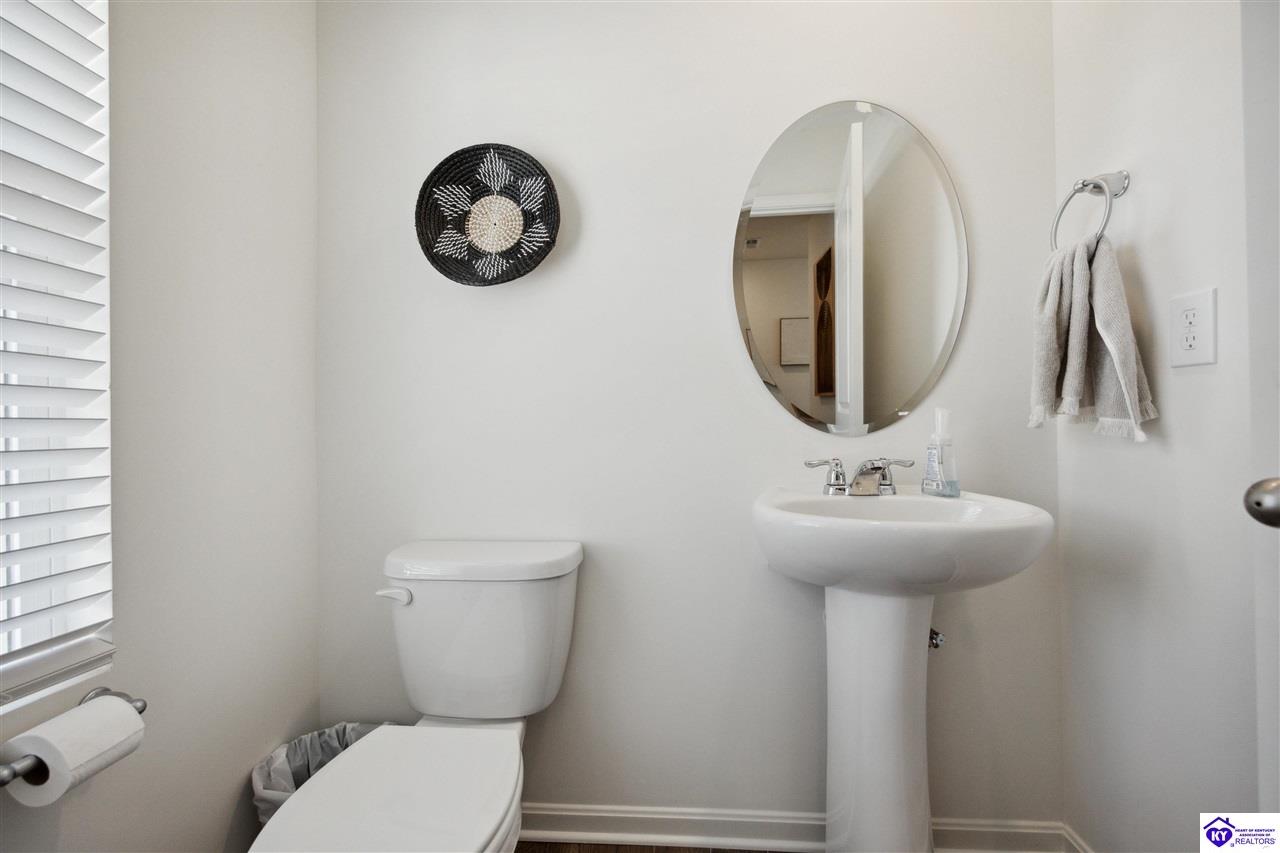 Listing Picture 208 Tristan Lane Elizabethtown, KY 42701 MLS HK25000515