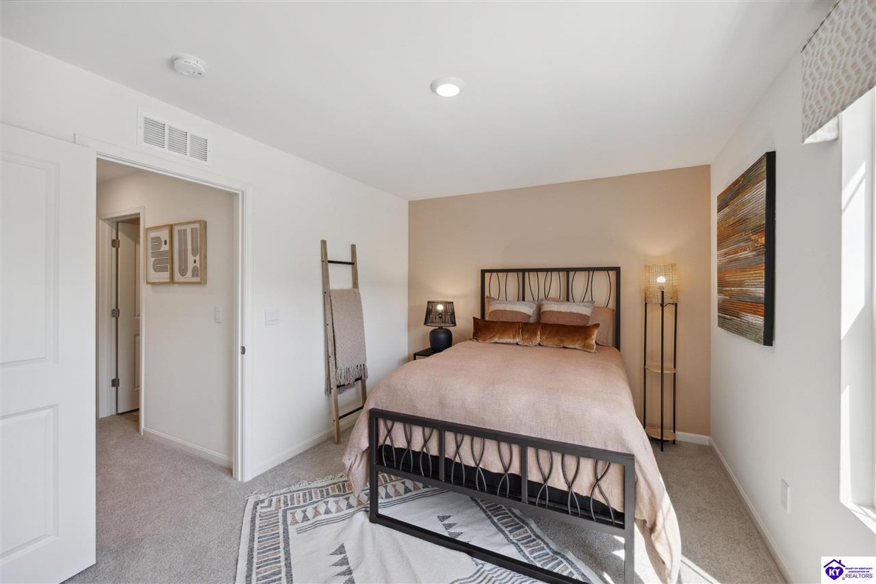 Listing Picture 208 Tristan Lane Elizabethtown, KY 42701 MLS HK25000515