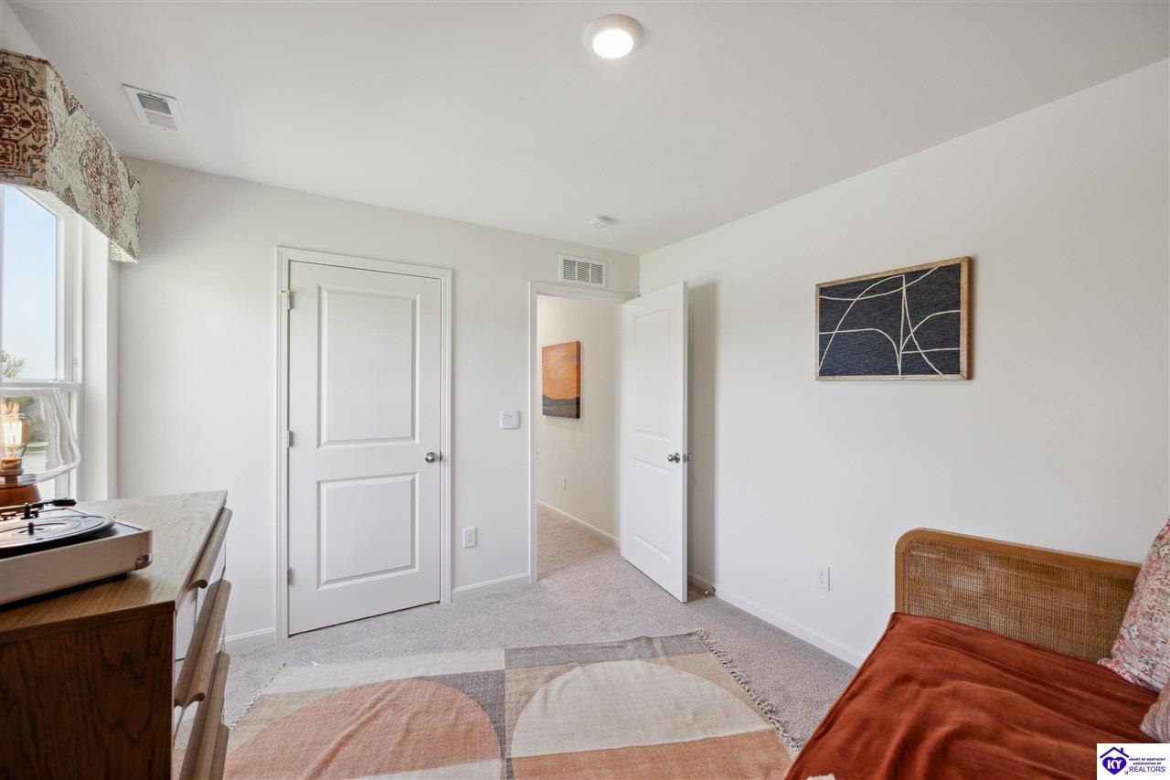 Listing Picture 208 Tristan Lane Elizabethtown, KY 42701 MLS HK25000515