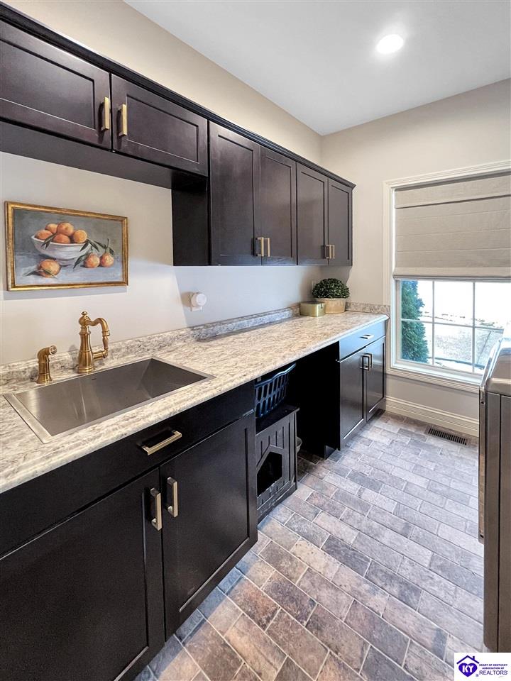 Listing Picture 171 Charleston Way Elizabethtown, KY 42701 MLS HK25000529