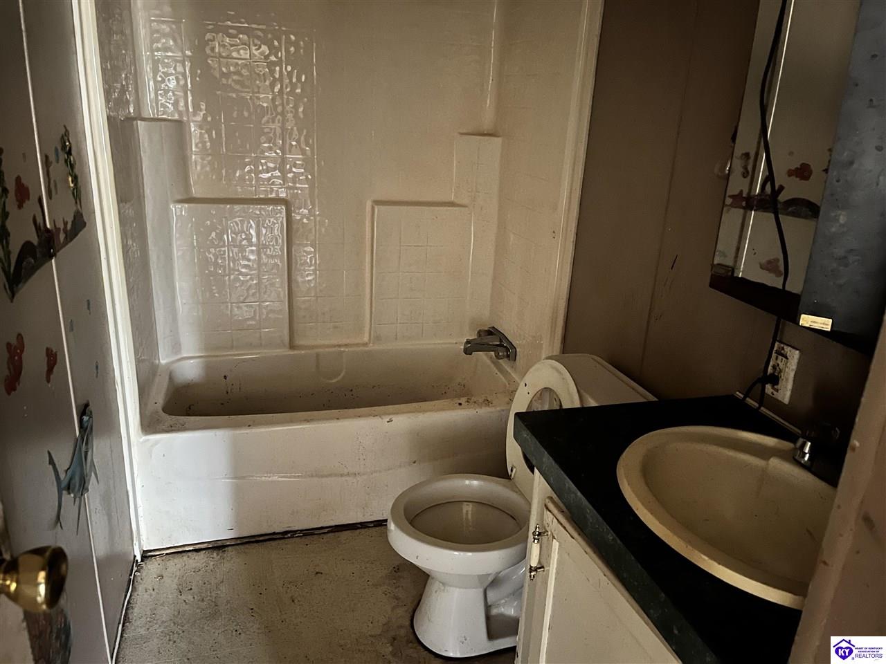 Listing Picture 196 Bolton School Road Bonnieville, KY 42713 MLS HK25000563