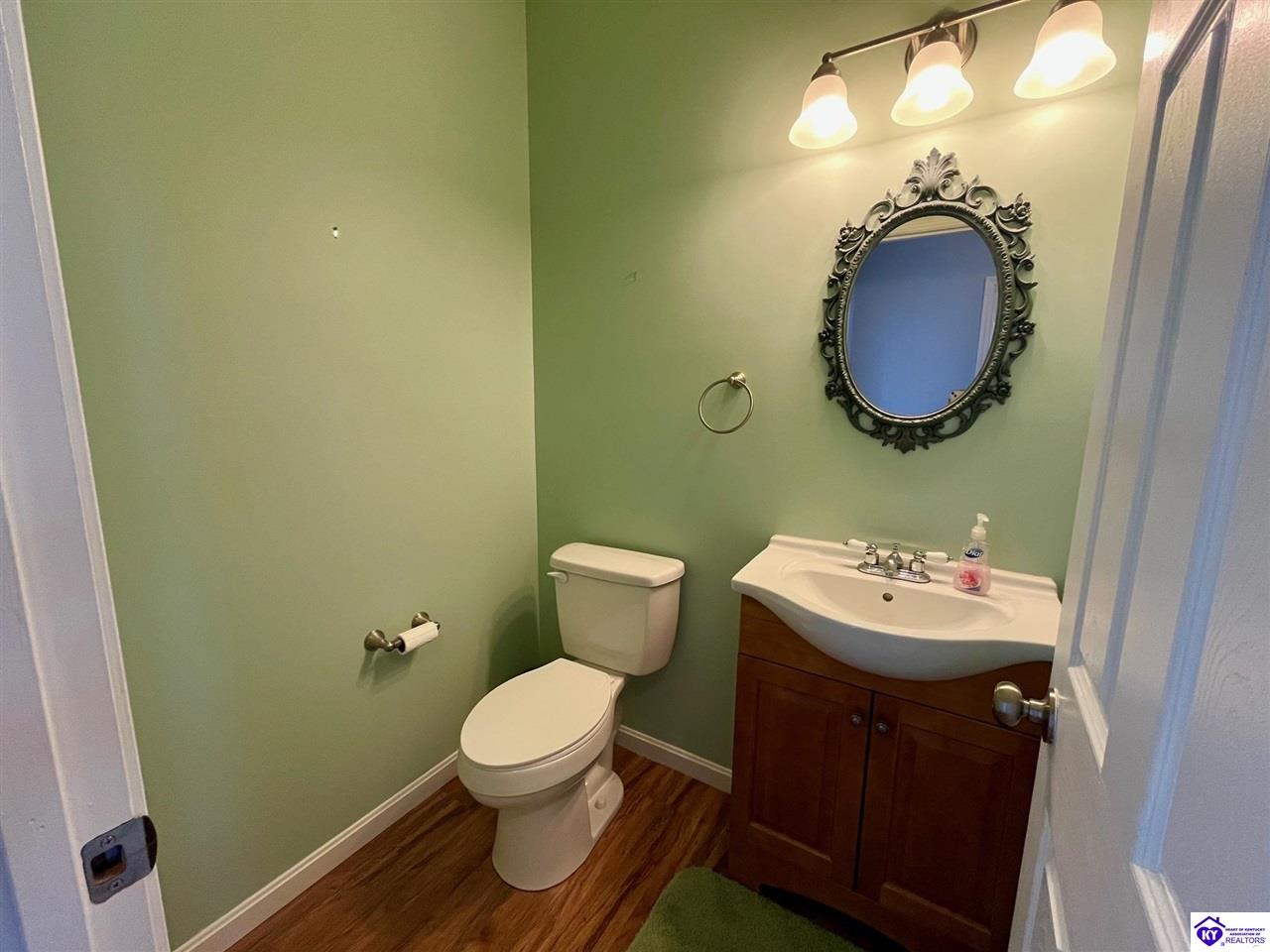 Listing Picture 216 Peter Cave Heights Leitchfield, KY 42754 MLS HK25000569