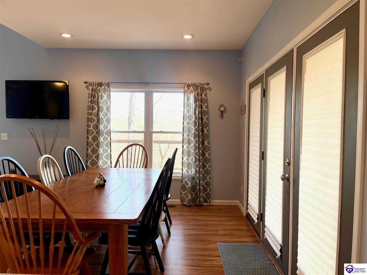 Listing Picture 216 Peter Cave Heights Leitchfield, KY 42754 MLS HK25000569