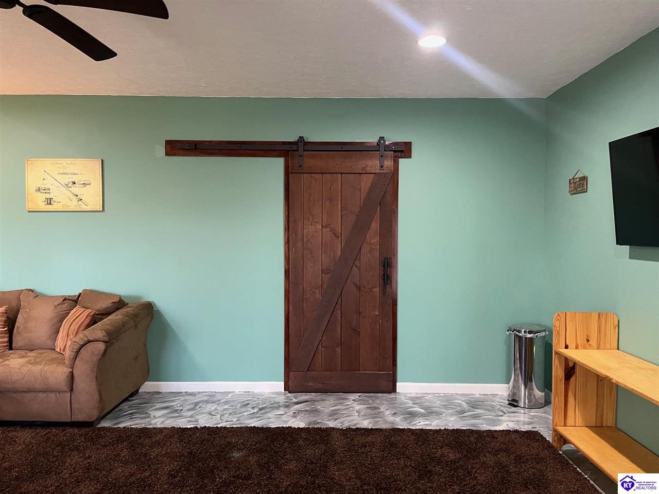 Listing Picture 216 Peter Cave Heights Leitchfield, KY 42754 MLS HK25000569