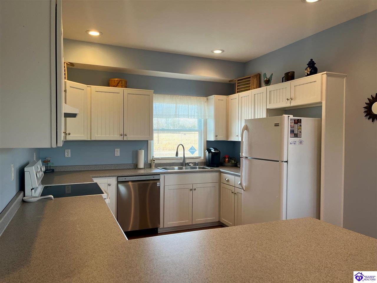 Listing Picture 216 Peter Cave Heights Leitchfield, KY 42754 MLS HK25000569