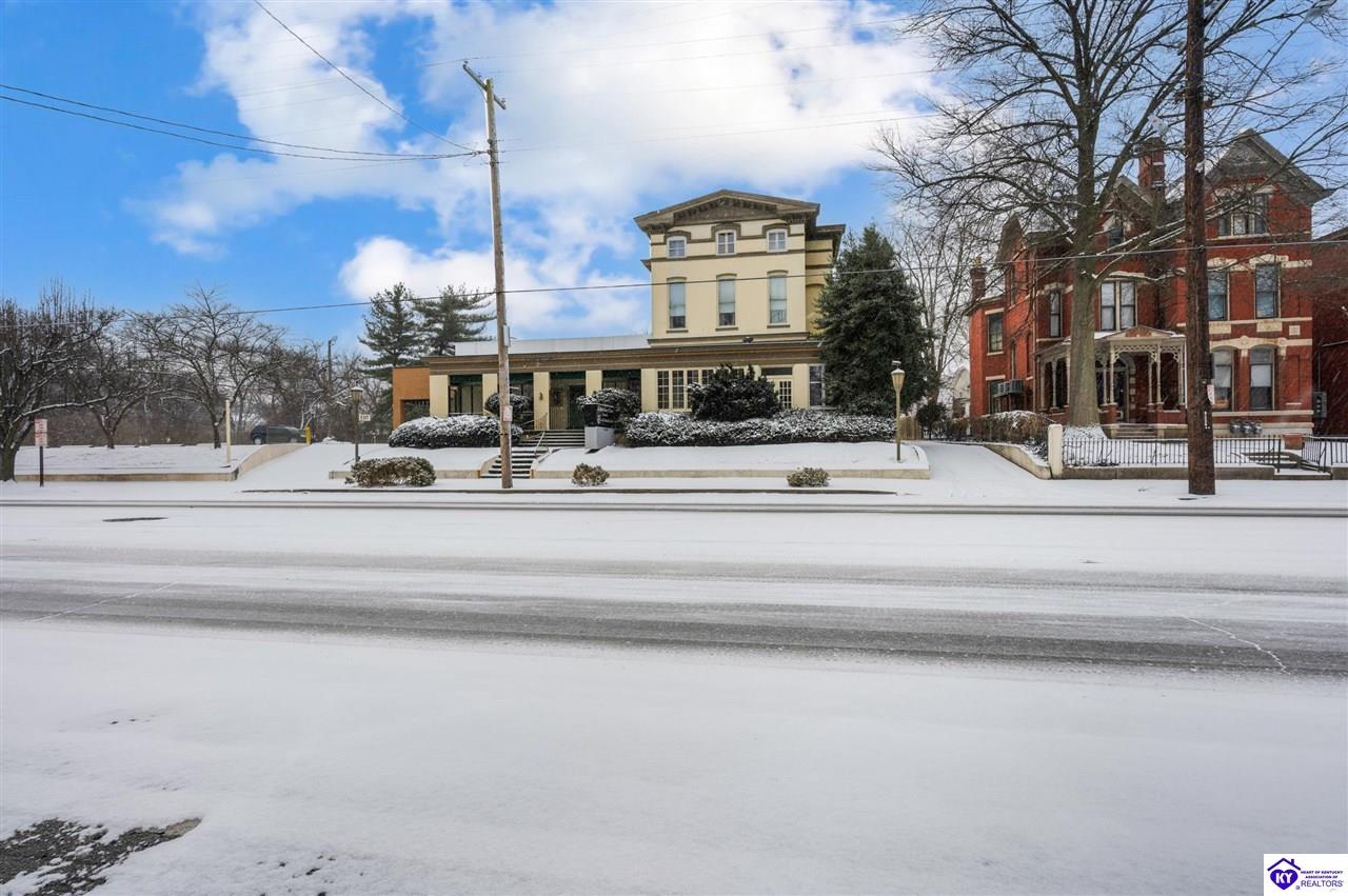 2114 W Market StreetLouisville, KY 40212