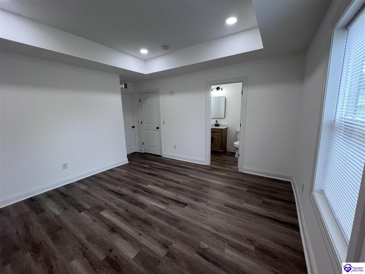 516 N West Street Munfordville, KY 42765 #3