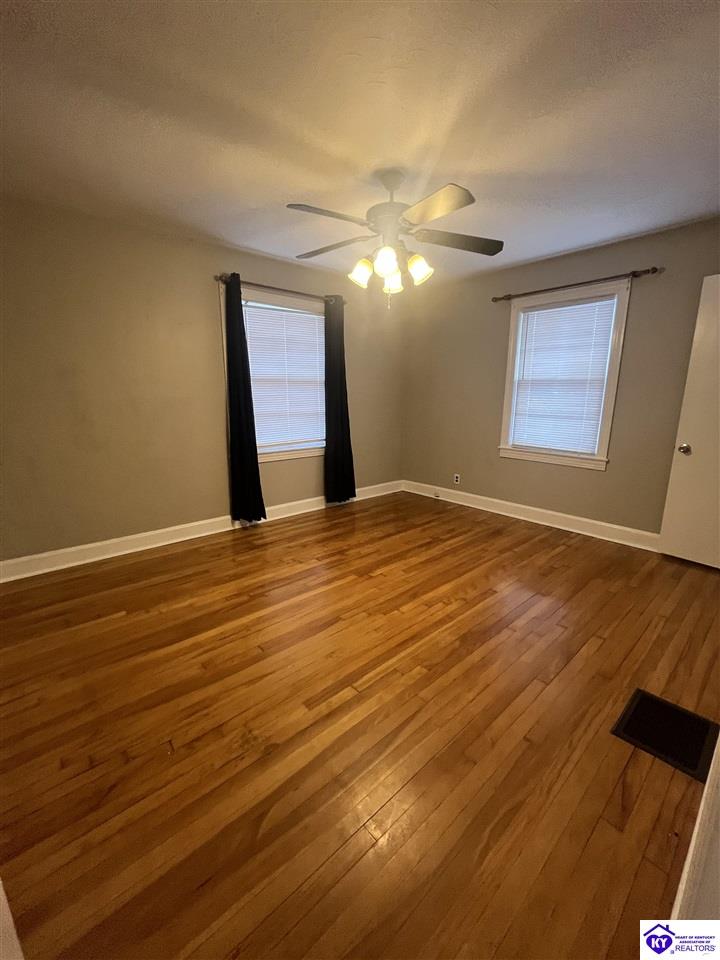 Listing Picture 414 N Mantle Avenue Elizabethtown, KY 42701 MLS HK25000600