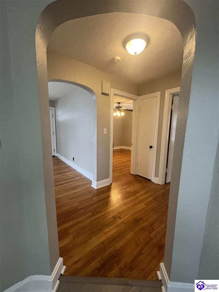 Listing Picture 414 N Mantle Avenue Elizabethtown, KY 42701 MLS HK25000600