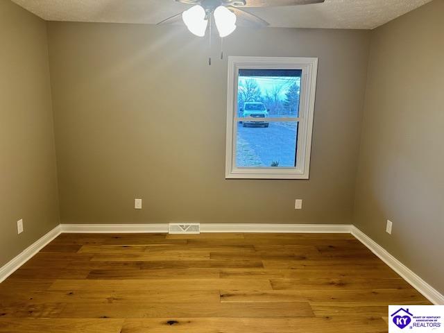 Listing Picture 284 S Boundary Road Elizabethtown, KY 42701 MLS HK25000603