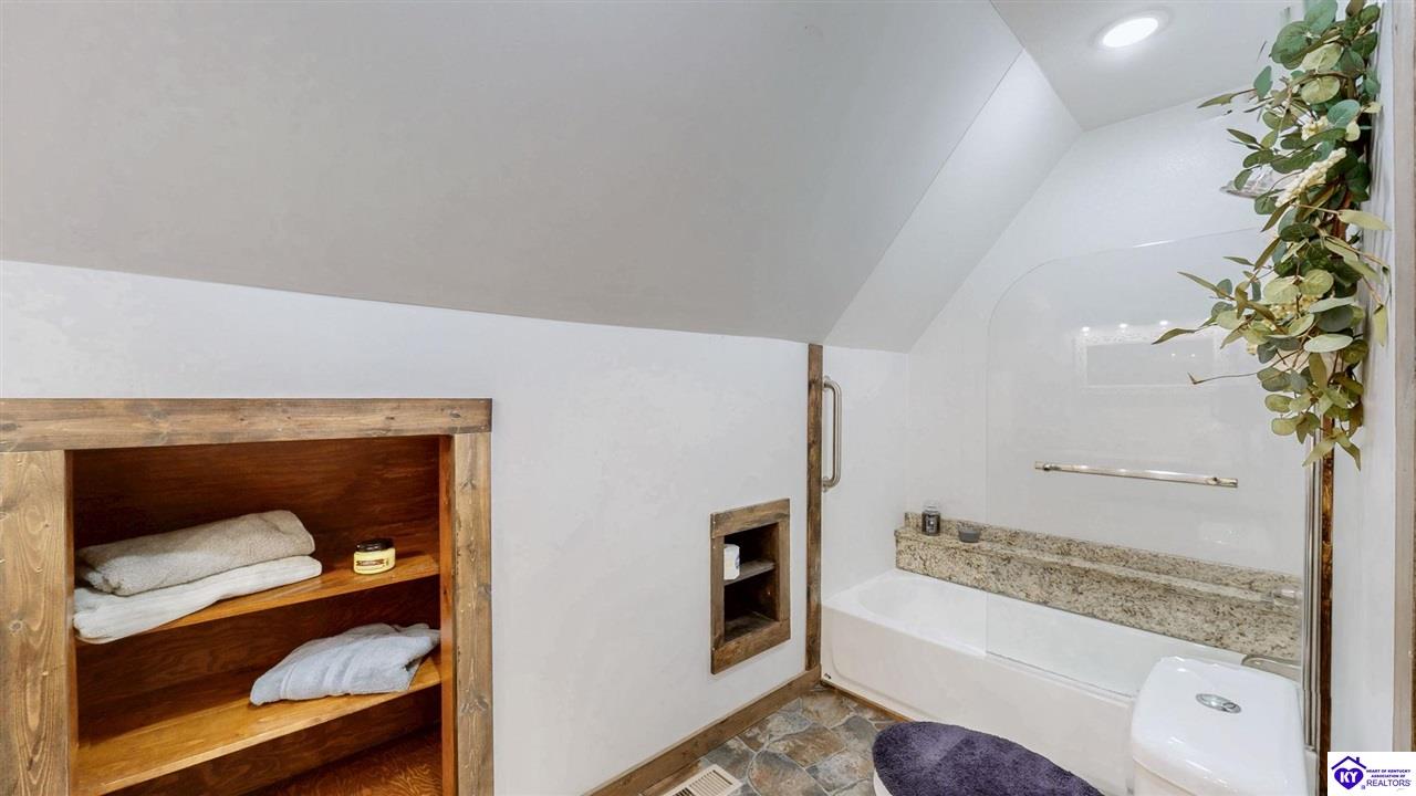 Listing Picture 929 Partridge Way Elizabethtown, KY 42701 MLS HK25000671