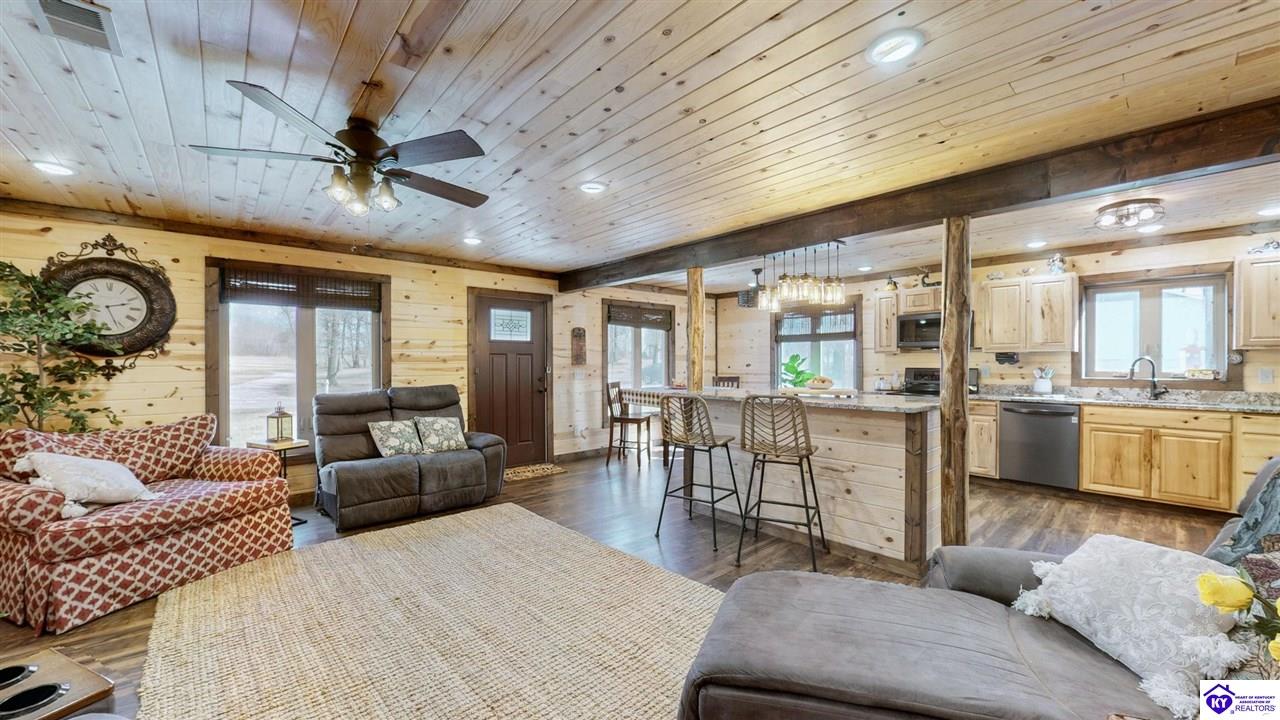 Listing Picture 929 Partridge Way Elizabethtown, KY 42701 MLS HK25000671