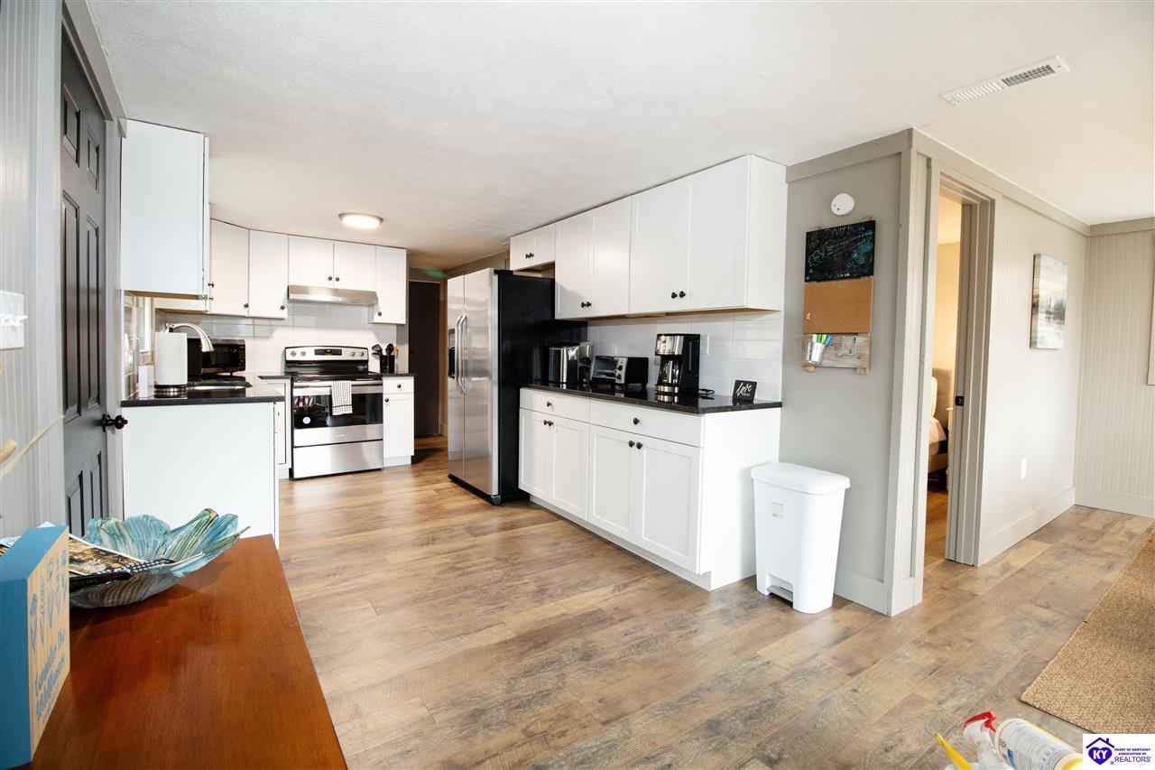 1870 Brier Creek Road Mammoth Cave, KY 42259 #2