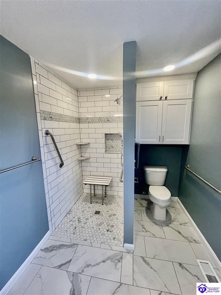 Listing Picture 76 Trail Ridge Drive Rineyville, KY 40162 MLS HK25000703