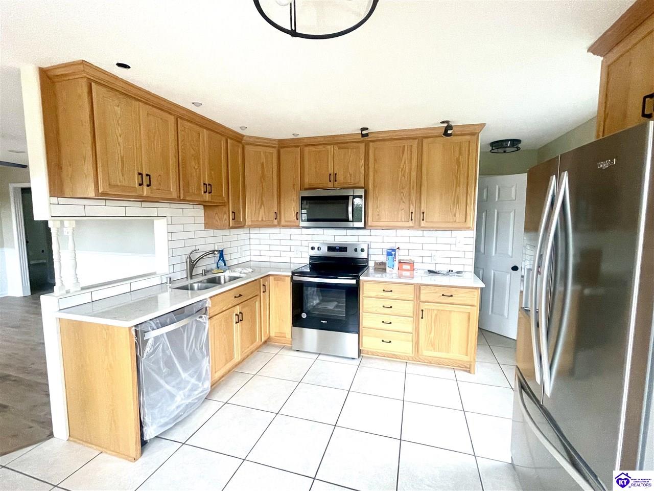 Listing Picture 76 Trail Ridge Drive Rineyville, KY 40162 MLS HK25000703