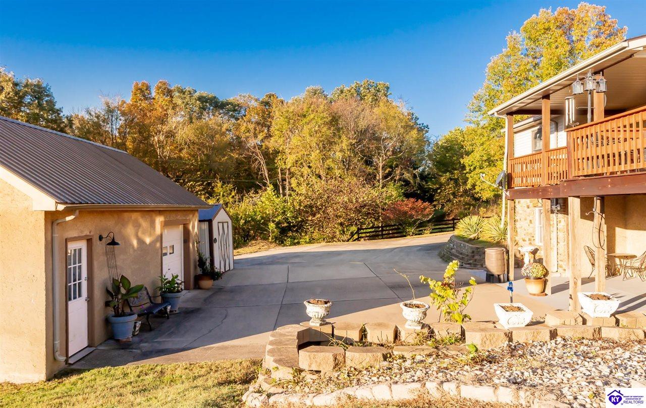 Listing Picture 1500 Rocky Hill Estates Road Clarkson, KY 42726 MLS HK25000808