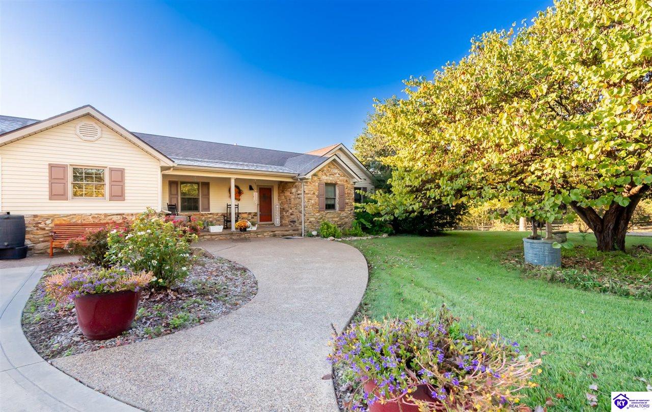 Listing Picture 1500 Rocky Hill Estates Road Clarkson, KY 42726 MLS HK25000808