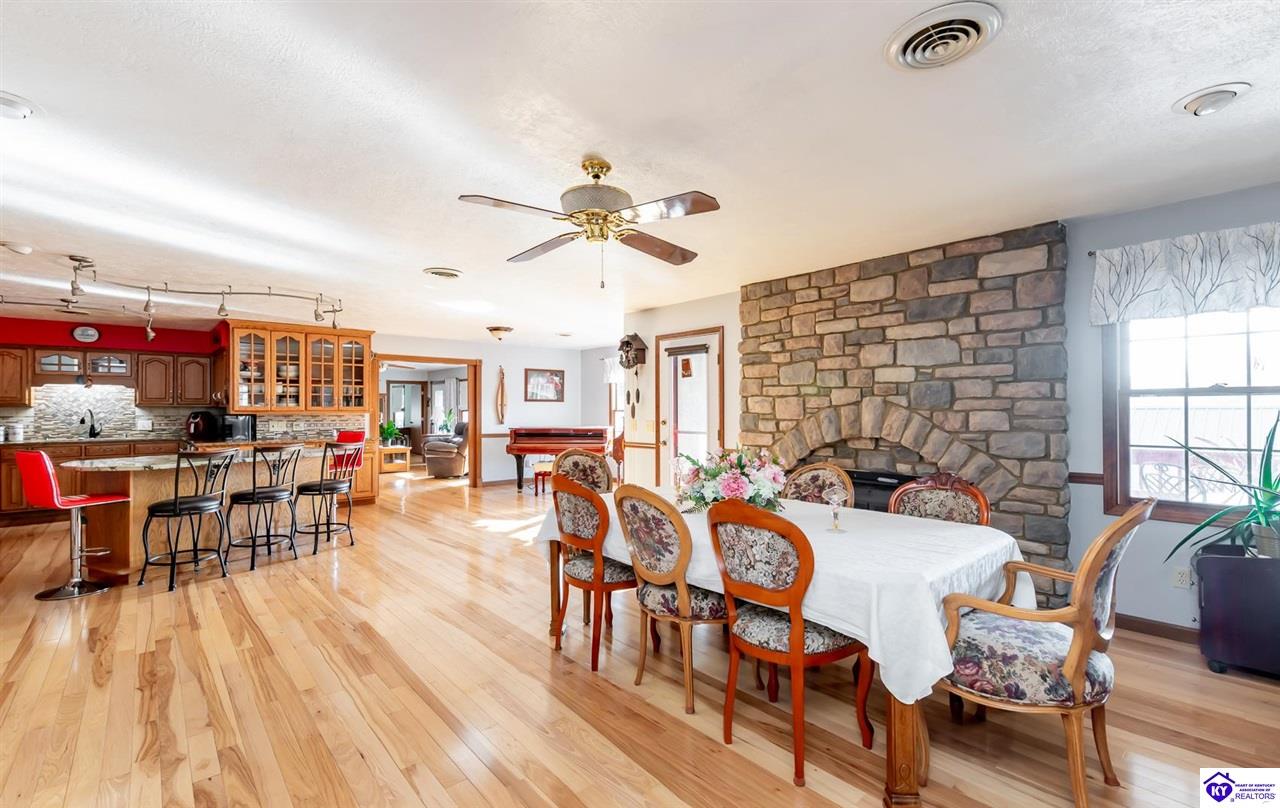 Listing Picture 1500 Rocky Hill Estates Road Clarkson, KY 42726 MLS HK25000808