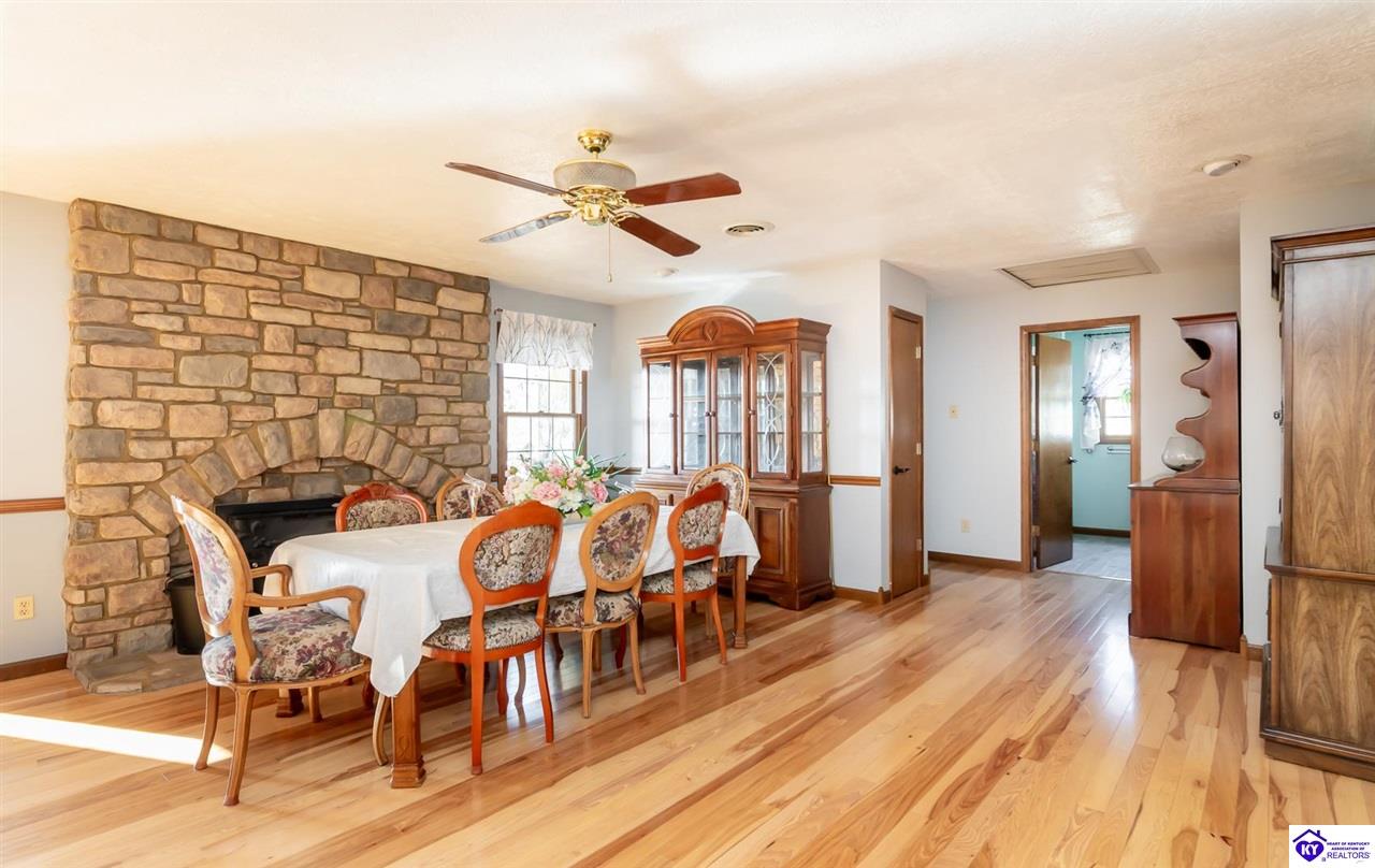 Listing Picture 1500 Rocky Hill Estates Road Clarkson, KY 42726 MLS HK25000808