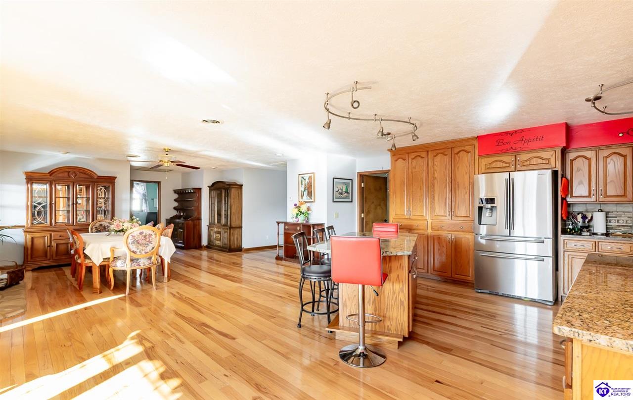 Listing Picture 1500 Rocky Hill Estates Road Clarkson, KY 42726 MLS HK25000808