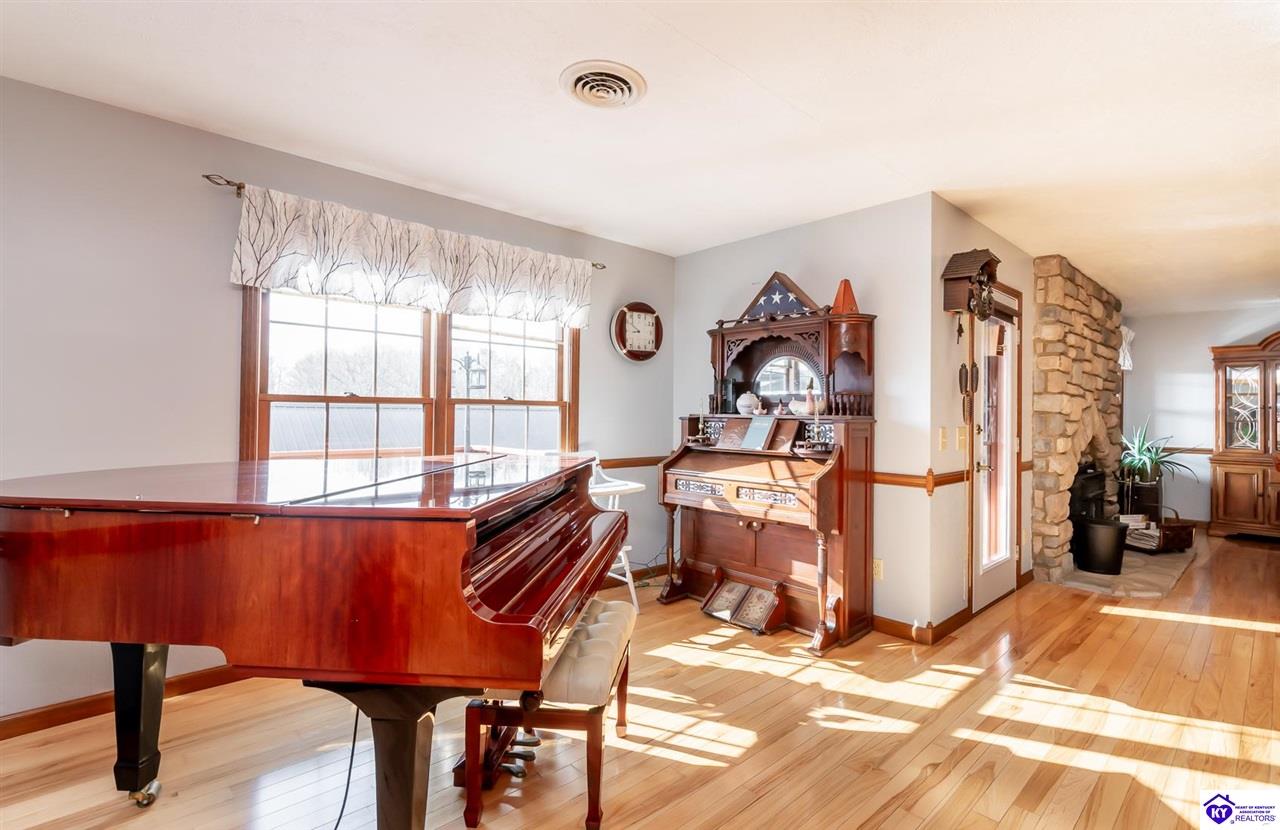 Listing Picture 1500 Rocky Hill Estates Road Clarkson, KY 42726 MLS HK25000808