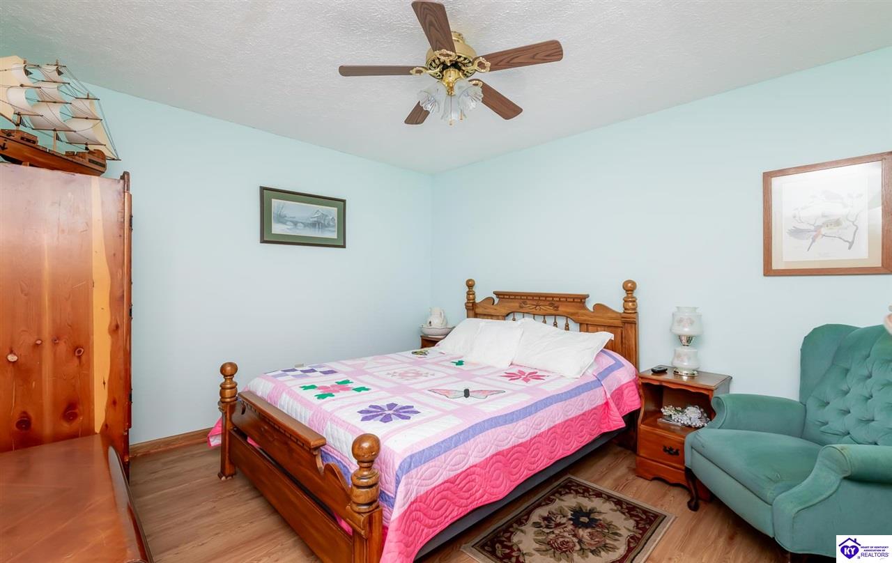 Listing Picture 1500 Rocky Hill Estates Road Clarkson, KY 42726 MLS HK25000808